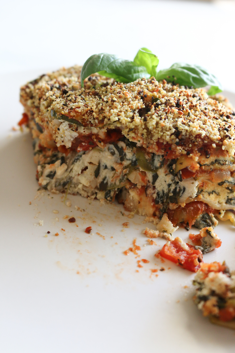 Vegan Zucchini Lasagna with Spinach Ricotta | ww.livesimplynatural.com